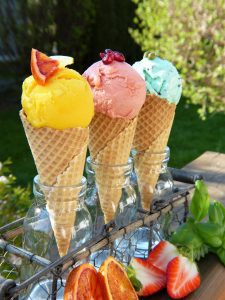 ice-cream-2202561_1920